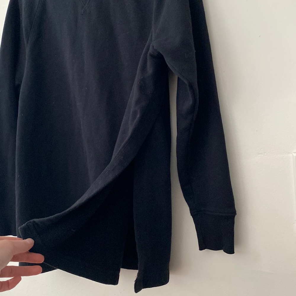 Maternity and nursing crew neck sweatshirt